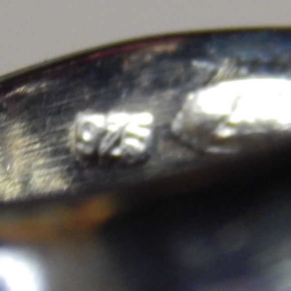 Dramatic Emerald & Peridot Ring - Picture 8 of 14